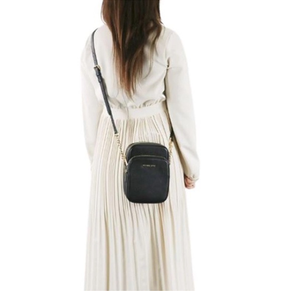 Michael Michael Kors Womens Jet Set Travel Medium Leather Crossbody NWOT - Picture 7 of 9